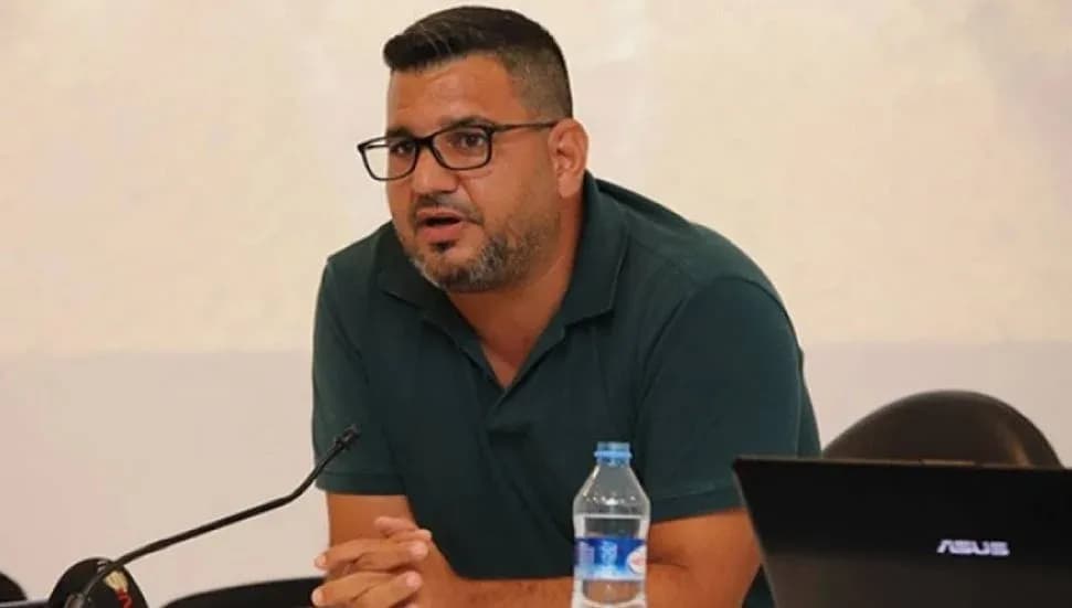 Hasan Sarpten’den hükümete öğretmen hazırlık ödeneği tepkisi: Övünmek yerine özür dilemeyi deneyin