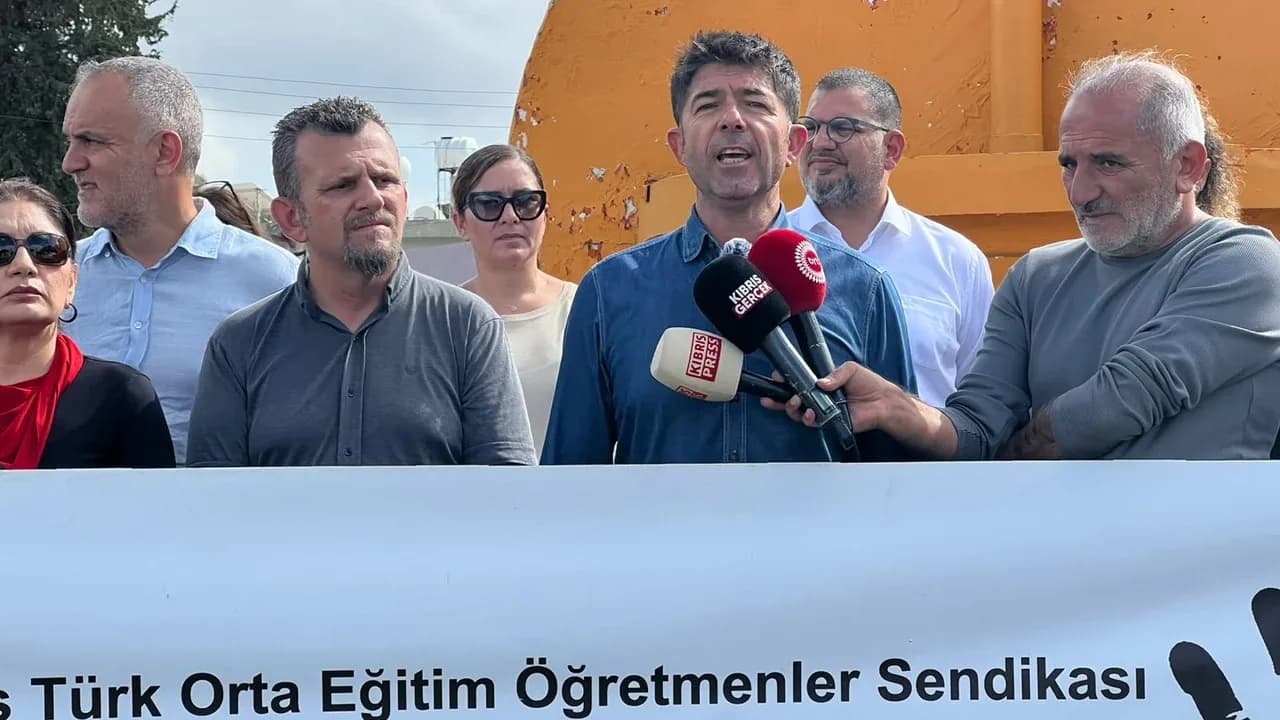 KTOEÖS Güzelyurt ve Lefke'de greve gitti: Karaoğulları'ndan tam gün eğitim açıklaması