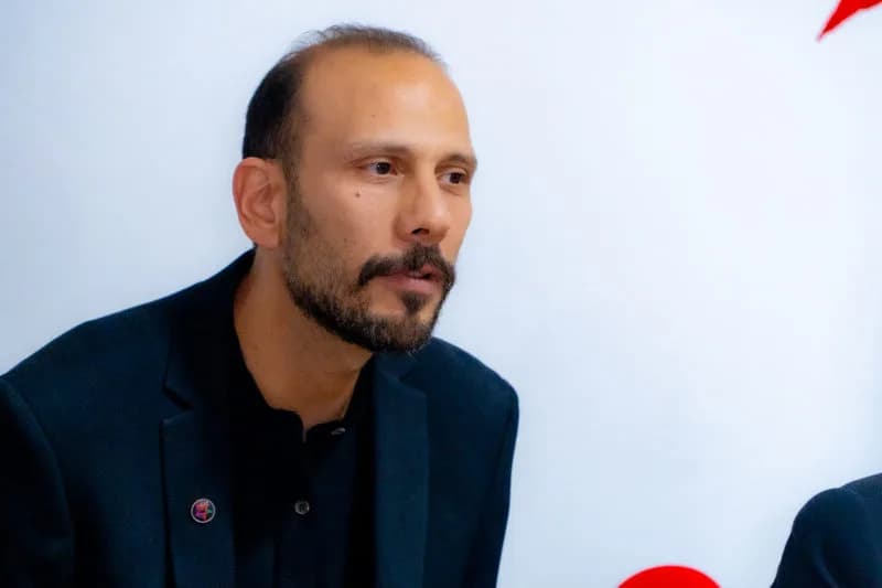 Ersoy: “Ödenmeyen ek mesailer hırsızlık değil midir?”