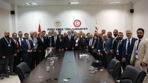 Taçoy, İstanbul Sanayici ve İş İnsanları Dernekleri Federasyonu heyetini kabul etti