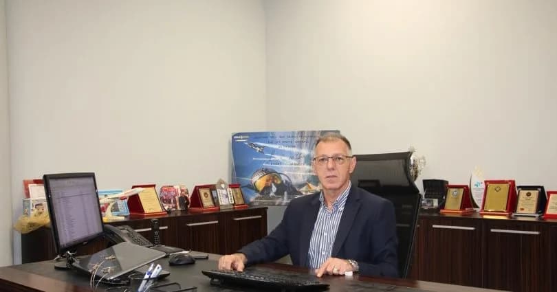 Özçelik: “Hava trafik kontrolörleri gökyüzündeki uçuş emniyetinin görünmez kahramanlarıdır”