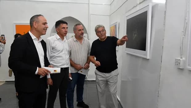 “Sanatın Ölümsüz Yüzleri” ile, “Sapma” sergilerinin açılışları LESAM’da yapıldı