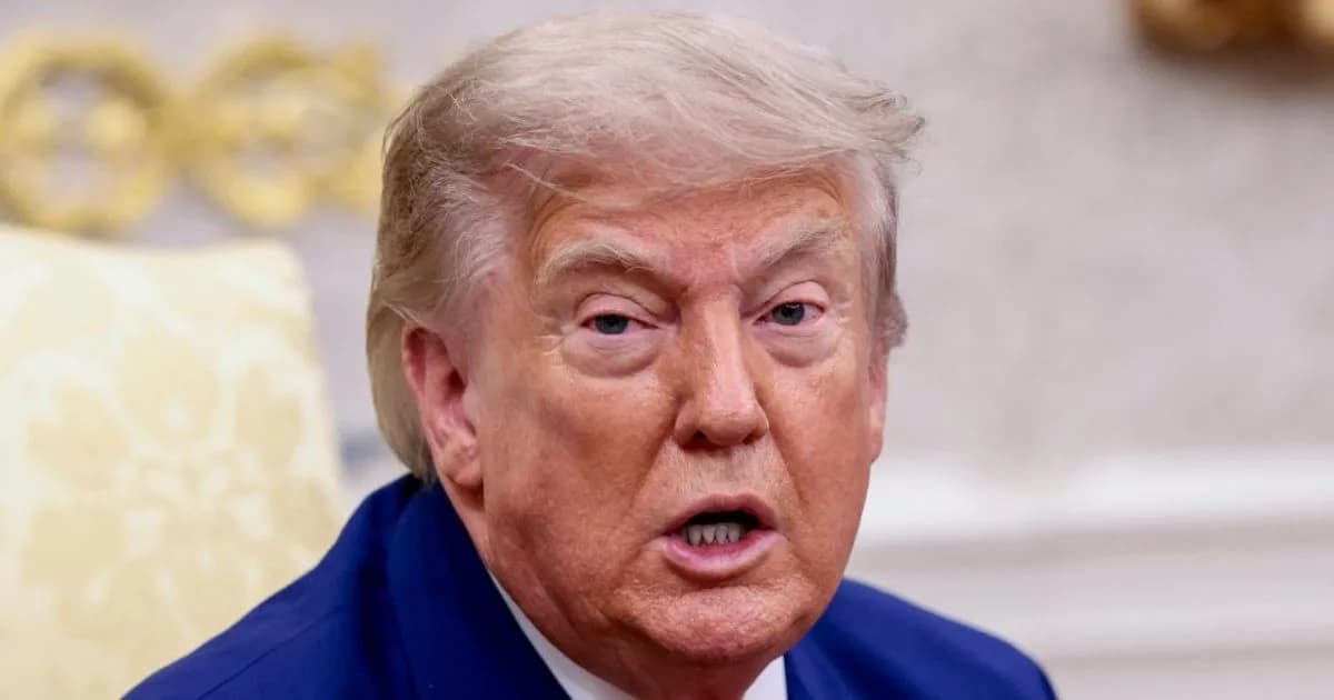 Trump: “Husiler yanlış işler yapıyorlar hem de çok yanlış”