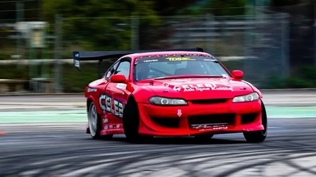 DRIFT NEU RACING TEAM, İSTANBUL PARK’A DAMGA VURDU