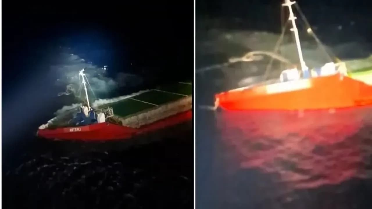 Baf açıklarında gemi battı: 10 mürettebat kurtarıldı