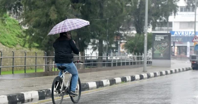 Meteoroloji’den saat 18.00’e kadar kuvvetli yağış uyarısı