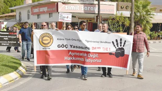 KTOEÖS, Güzelyurt ve Lefke bölgesi okullarında grev ve eylem yaptı