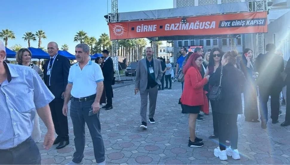 CANLI - UBP’de Milletvekili aday sıralamasını belirleyecek oylama başladı: 23 bin 462 seçmen var