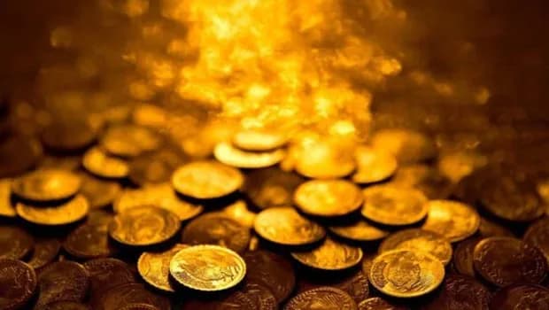 Altın Fed öncesi geriledi: 12 aylık 5 bin dolar tahmini