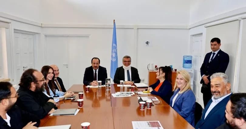 Liderler görüştü, komite temsilcileriyle bir araya geldi