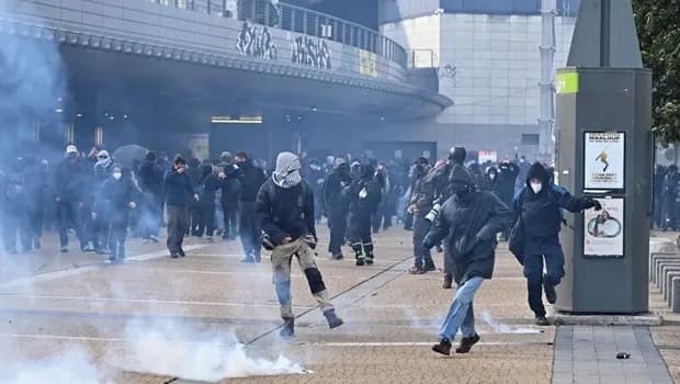 Belçika'daki protestolar: 195 gözaltı