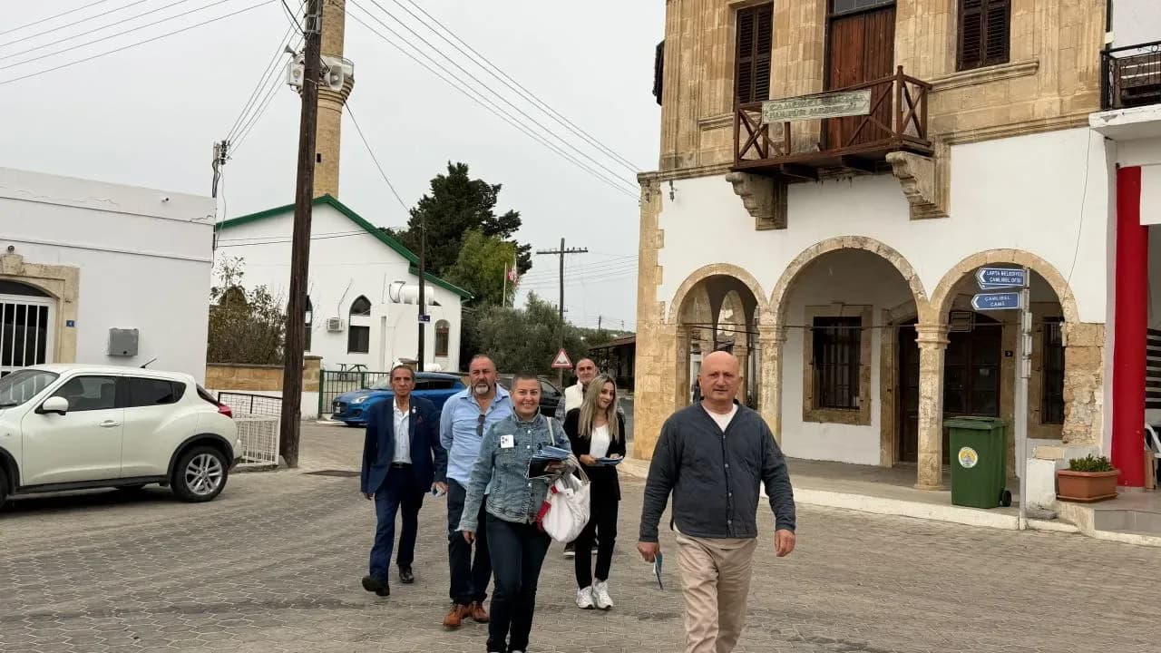 TAM Parti heyeti vatandaşlarla buluştu