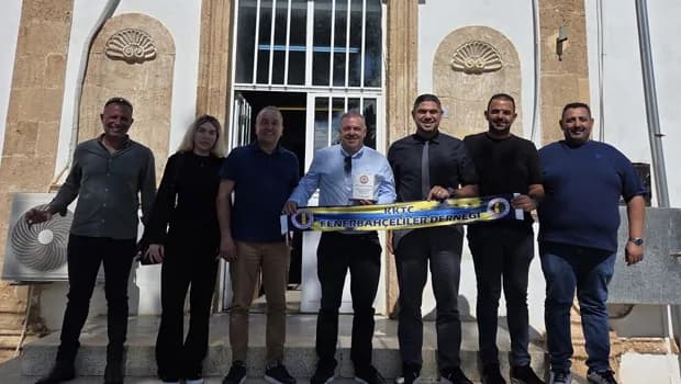 Fenerbahçeliler Derneği’nden Yeni Erenköy İlkokulu’na çardak