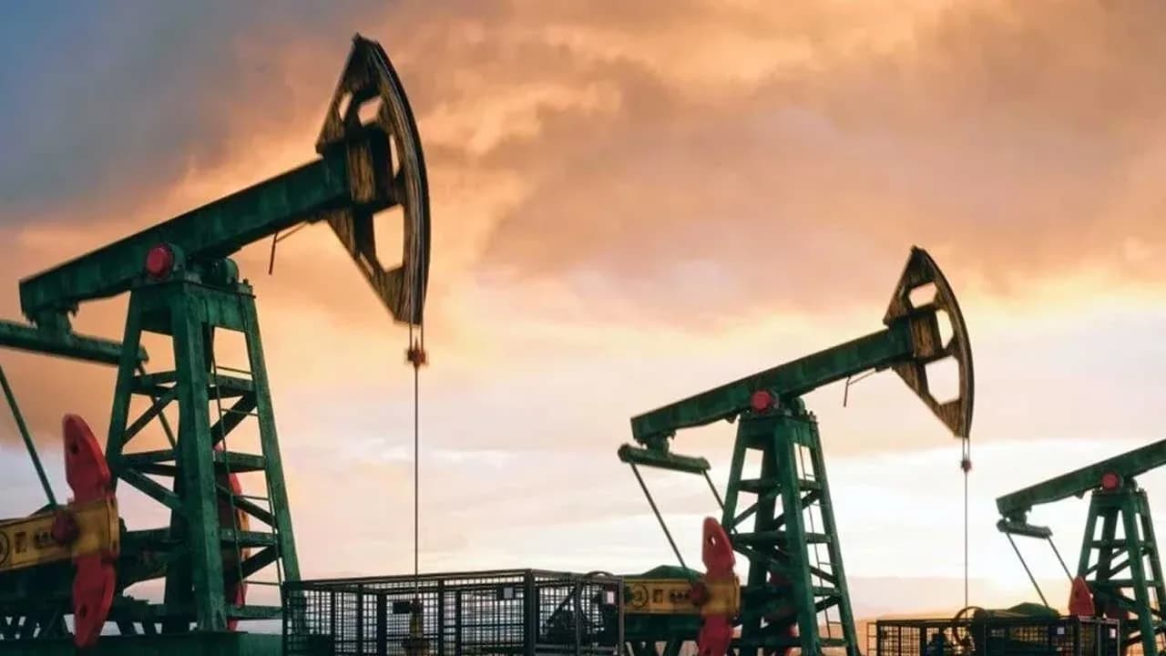 Brent petrolün varili 101,37 dolardan işlem görüyor