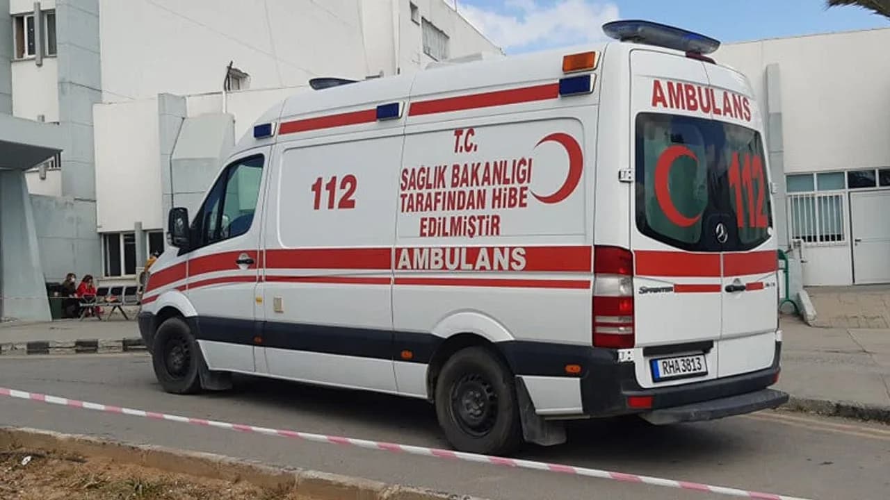 Acı haber... Halı sahada rahatsızlandı, hayatını kaybetti