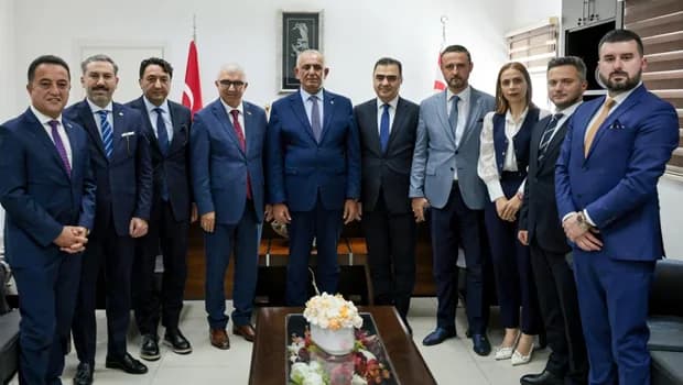 Çavuşoğlu: “Kızılay, Güvenin, Dayanışmanın ve İnsanlığın Karşılığı”