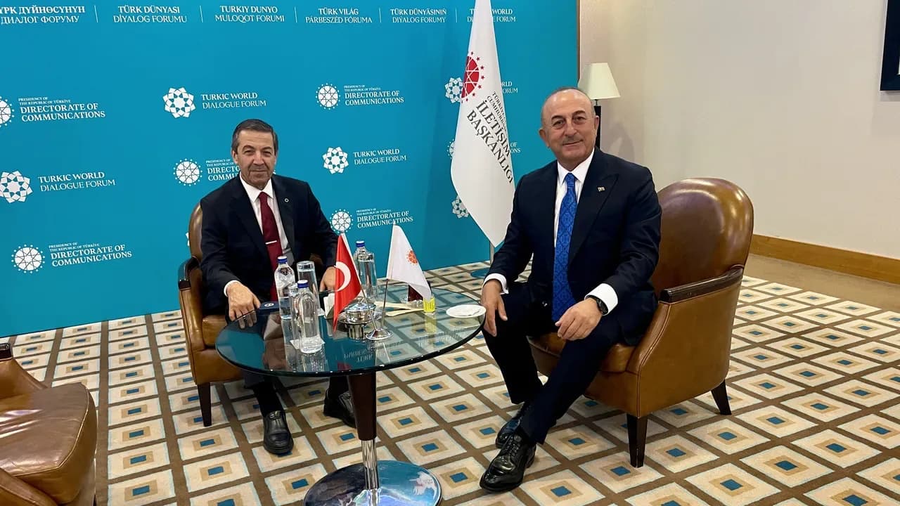 Ertuğruloğlu, Ankara’da üst düzey temaslarda bulundu