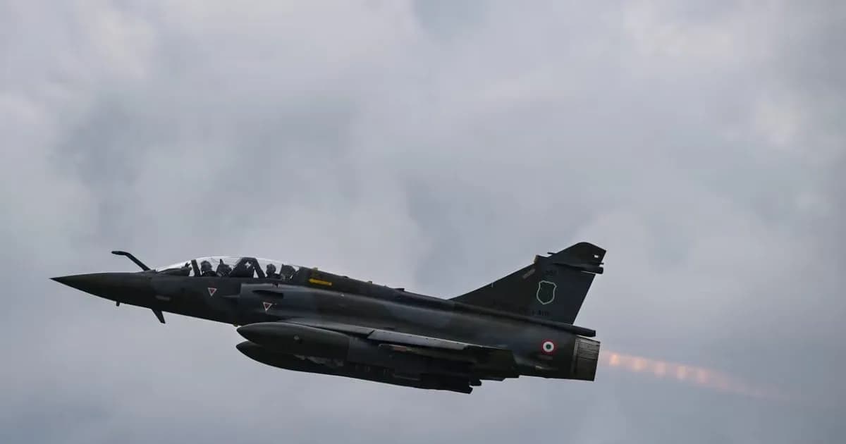 Fransa’da Mirage 2000D tipi savaş uçağı düştü
