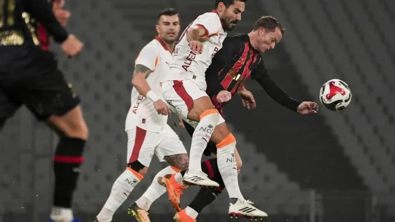 Galatasaray, Konyaspor'u 4 golle geçti: Liderliğini sürdürdü