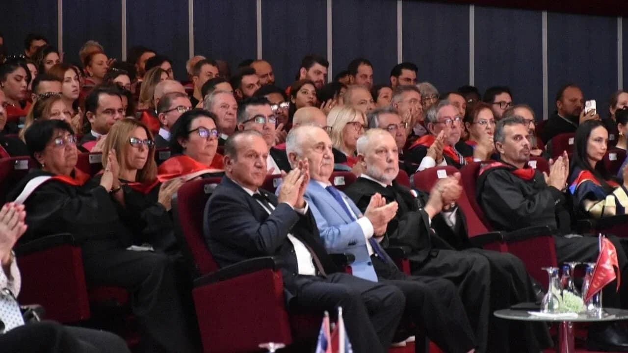 GAÜ'de 2026-2027 Akademik Yılı başladı: İlk dersi Bedrettin Dalan verdi