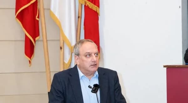 AKEL’den dikkat çeken mesaj: Kıbrıs Cumhuriyeti Kıbrıslı Rumların ve Kıbrıslı Türklerin koruma kalkanıdır