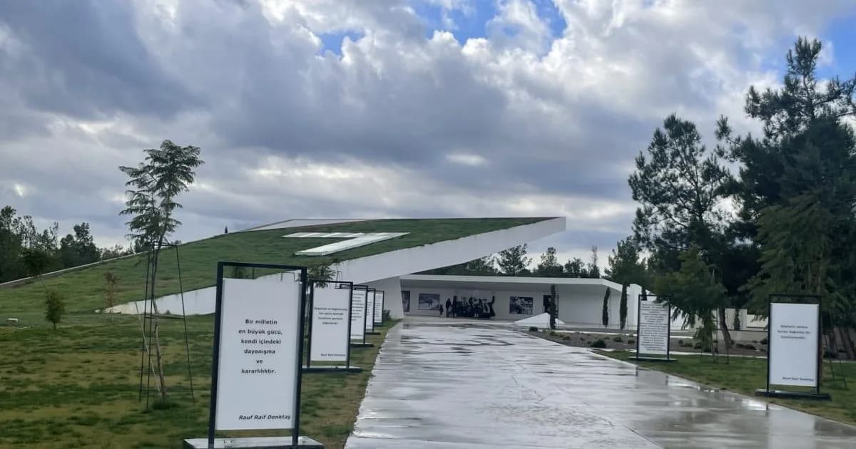 Denktaş Anıt Mezarı Projesi, DAÜ KENT-AG imzasıyla hayata geçirildi