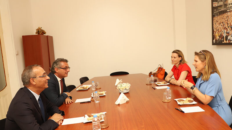 Erhürman, Güney Kıbrıs’taki Hollanda Büyükelçisi’ni kabul etti